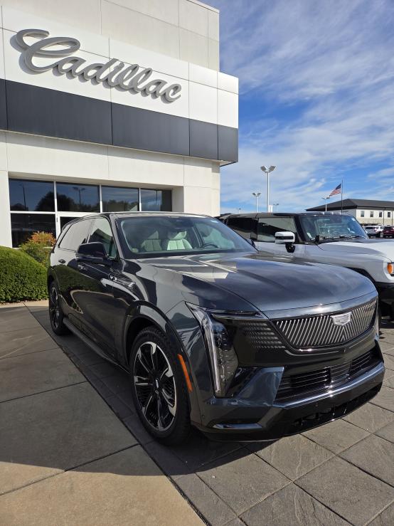 Cadillac Escalade IQ